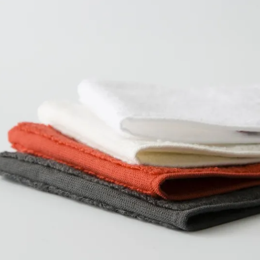 presto（プレスト）ハーフタオルハンカチ　WHT