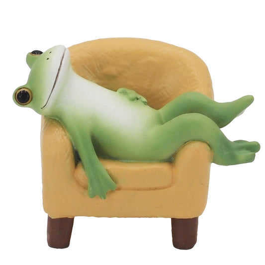 コポー　だらだらソファカエル