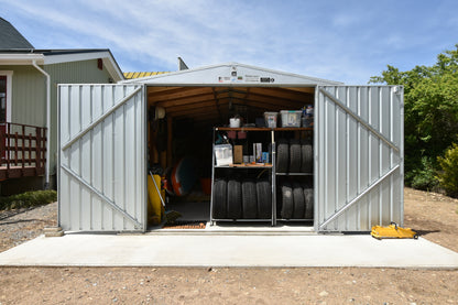 ユーロ物置　FRONT ENTRY