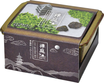 禅庭　zen garden 01　三重塔
